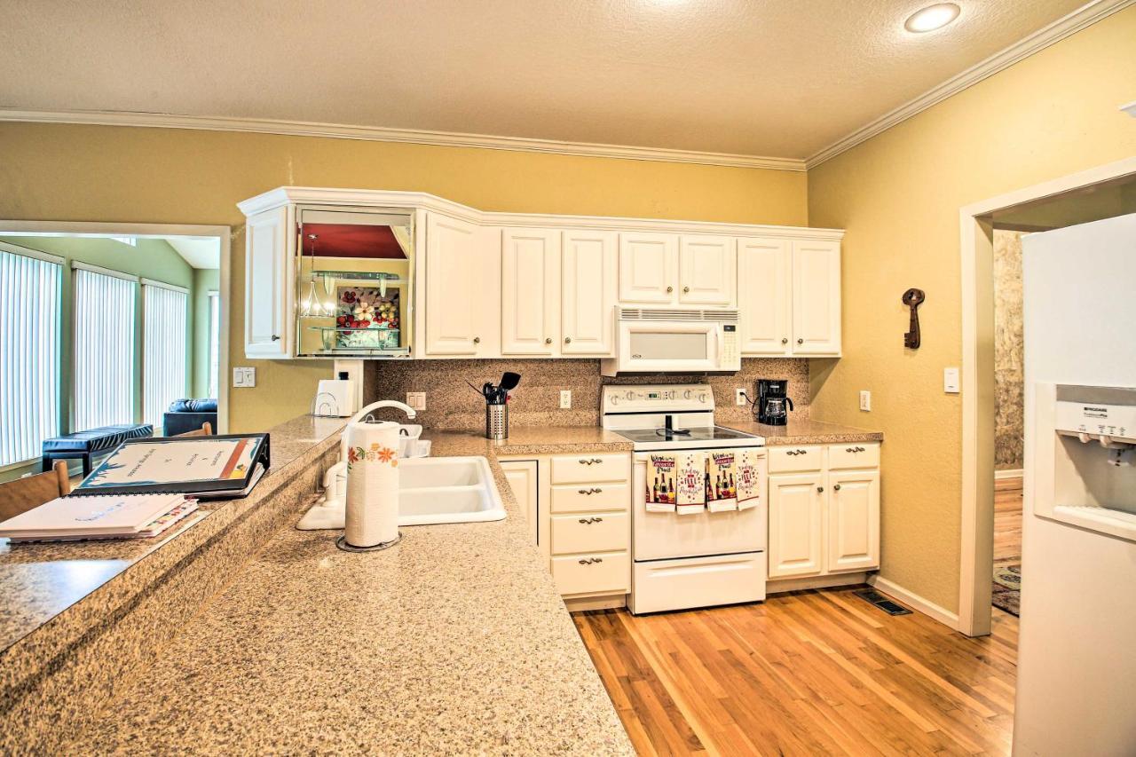 Lakefront Home With 2-Tier Deck And Boat Parking! Hot Springs Exterior foto