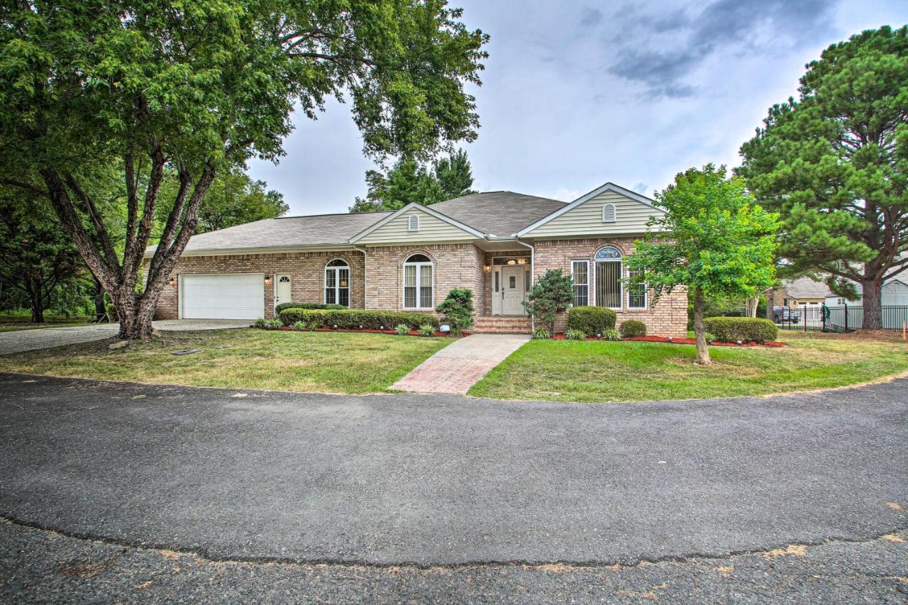 Lakefront Home With 2-Tier Deck And Boat Parking! Hot Springs Exterior foto